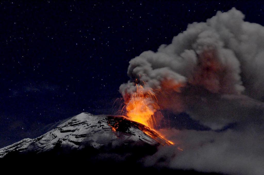 El Hogar De Chocolate Banos (Tungurahua) Ngoại thất bức ảnh